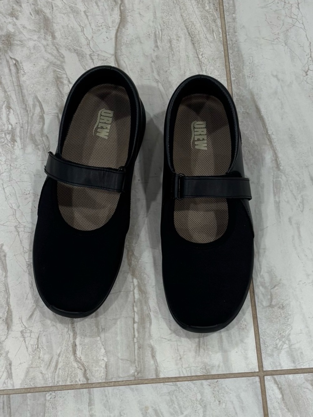 Drew Bloom II Mary Jane Black Calf Comfort Shoes Size 9W  NWOB